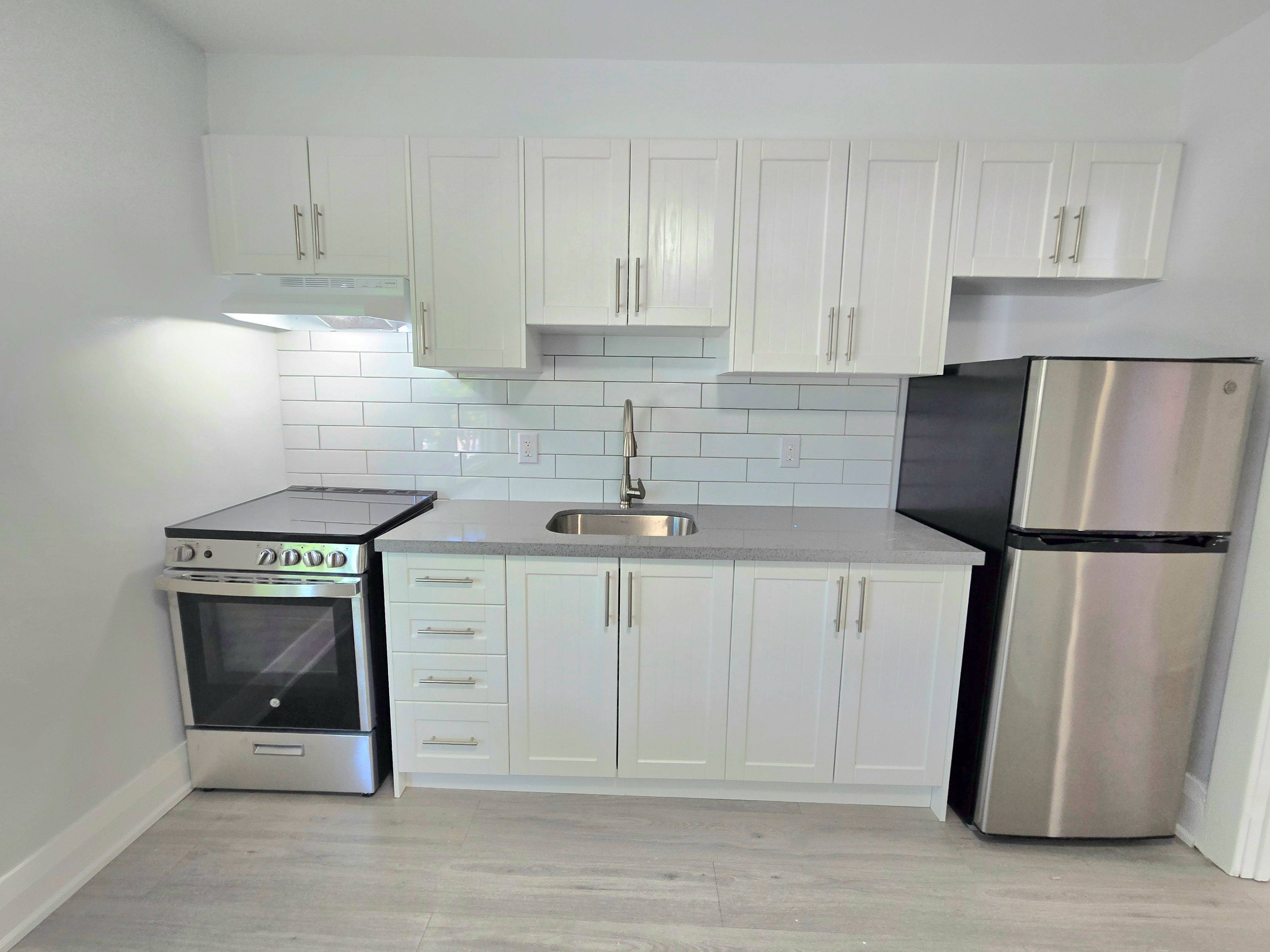 Toronto E03, ON M4C 1V1,344 Glebeholme BLVD #Upper