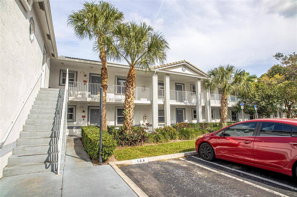 9013 NW 38th Dr #102, Coral Springs, FL 33065