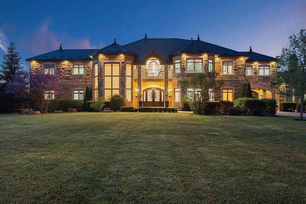 2659 2 Side RD, Burlington, ON L7M 0T7