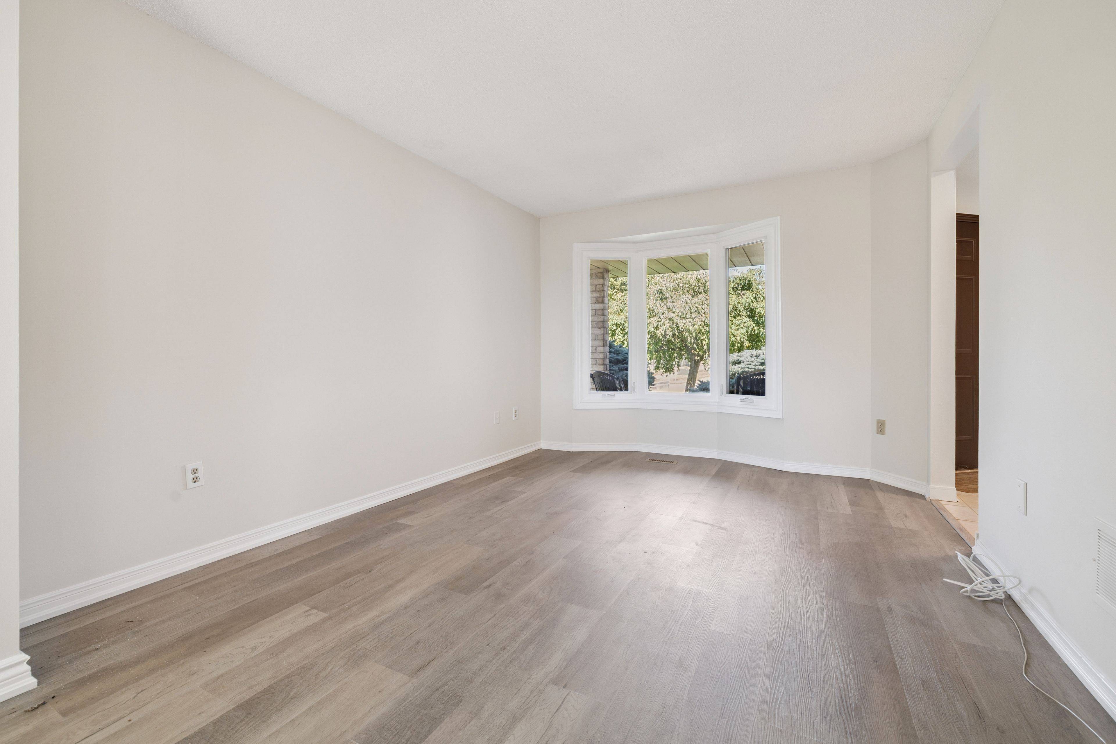 Burlington, ON L7M 3B4,3504 Ketelbey CT