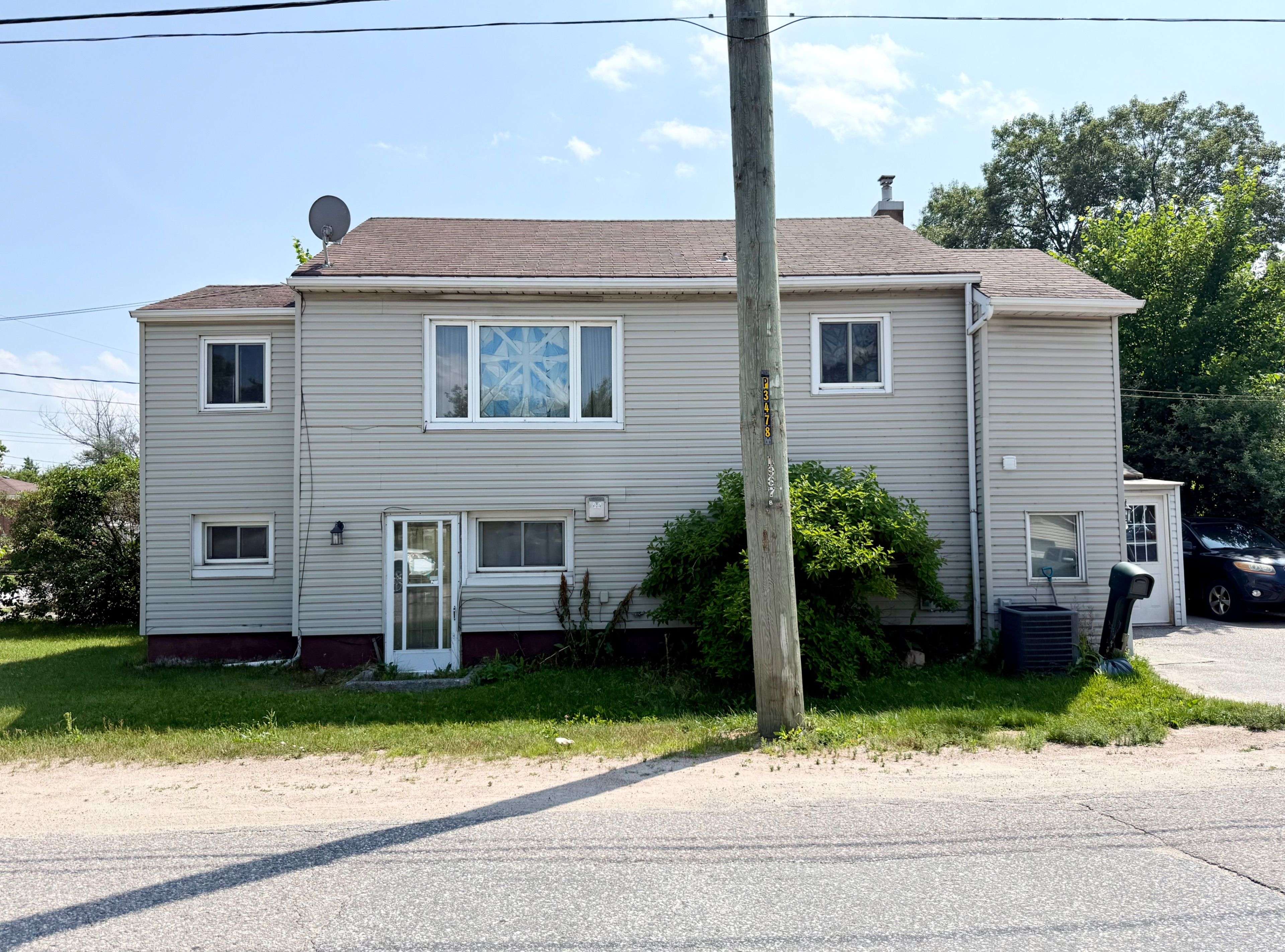 North Bay, ON P1B 6J7,493 Brennan ST