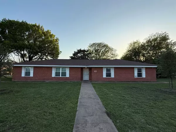 100 Russell Street, Lorena, TX 76655