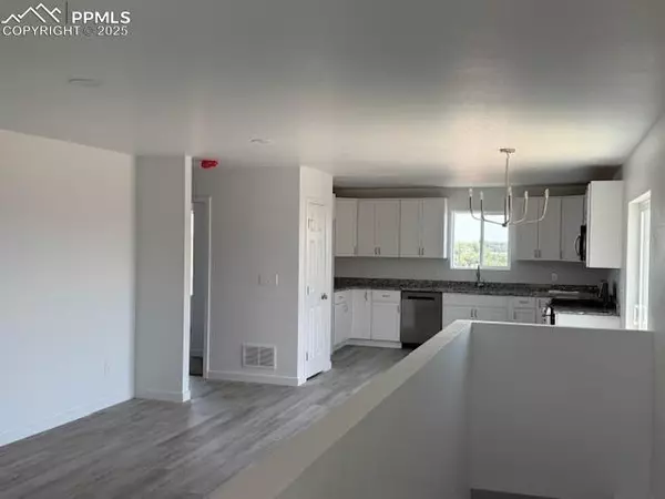 Pueblo, CO 81001,706 Pineda CT
