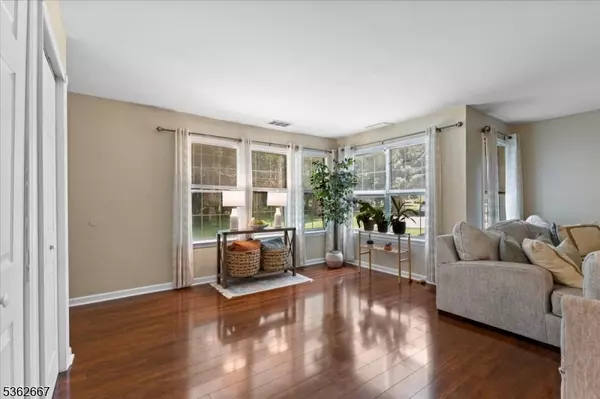 North Brunswick Twp., NJ 08902,63 Pennsylvania Way