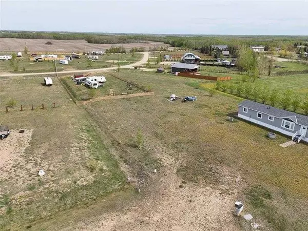 Pelican Point, AB T0B 3C0,1606 Parakeet Close