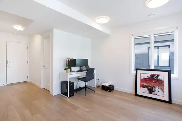 Calgary, AB T1X 0L5,8521 19 AVE Southeast