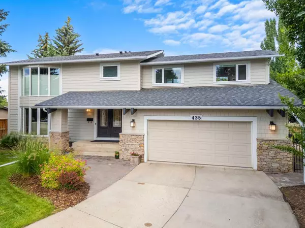 Calgary, AB T2J 3K7,435 Lake Simcoe CRES Southeast