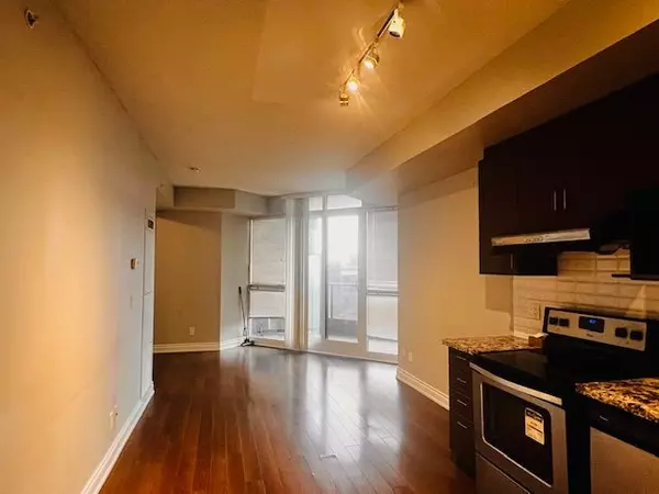Markham, ON L6G 0C5,99 South Town Centre BLVD #1001