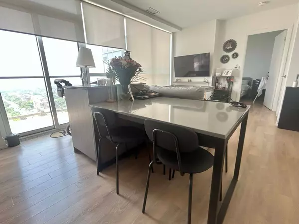 Toronto W04, ON M6L 0A6,1461 Lawrence AVE W #2110