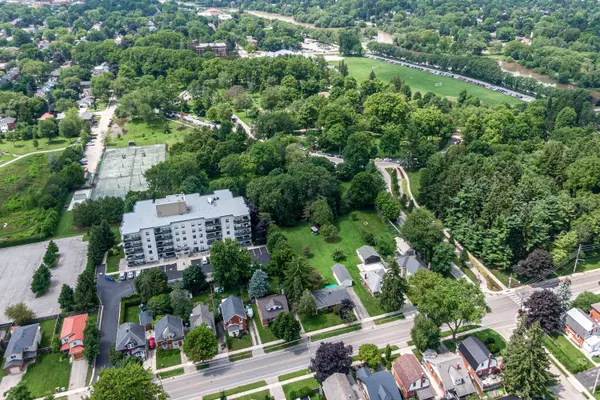 Stratford, ON N5A 4S9,144 Romeo ST S
