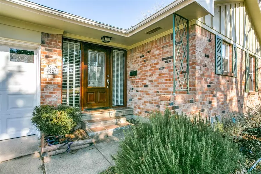 9022 Hackney Lane, Dallas, TX 75238