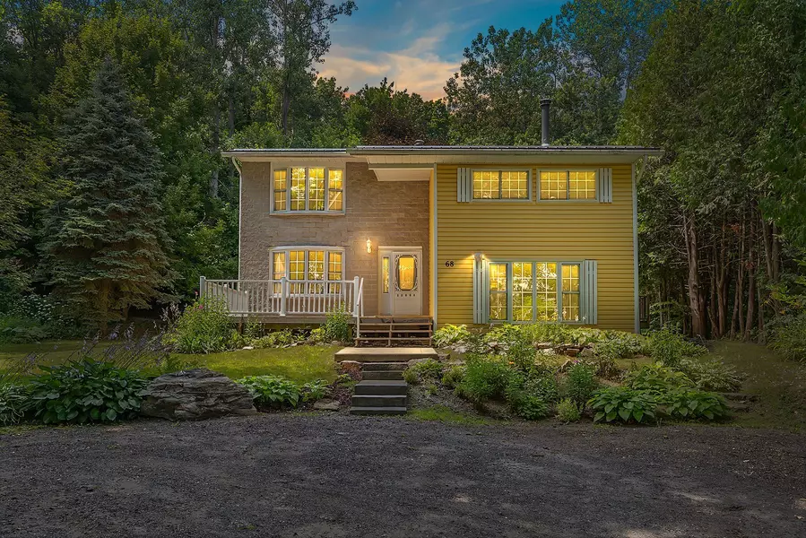 68 Old River RD W, Leeds And The Thousand Islands, ON K0E 1R0
