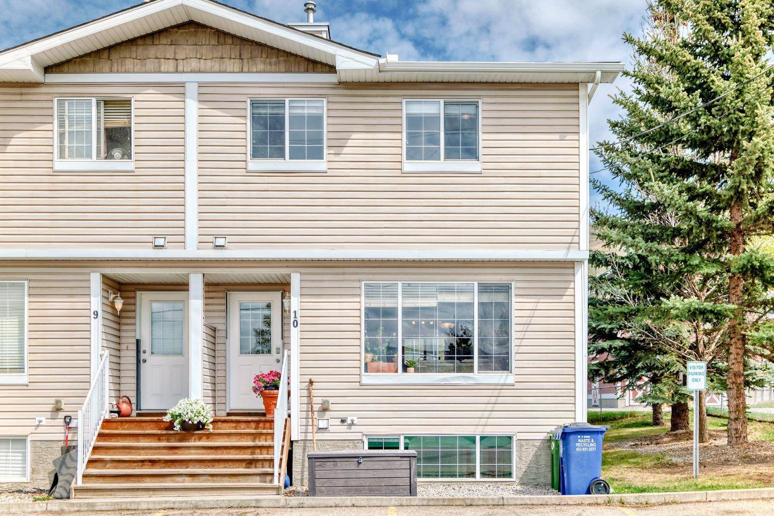 304 Ross AVE #10, Cochrane, AB T4C2J5