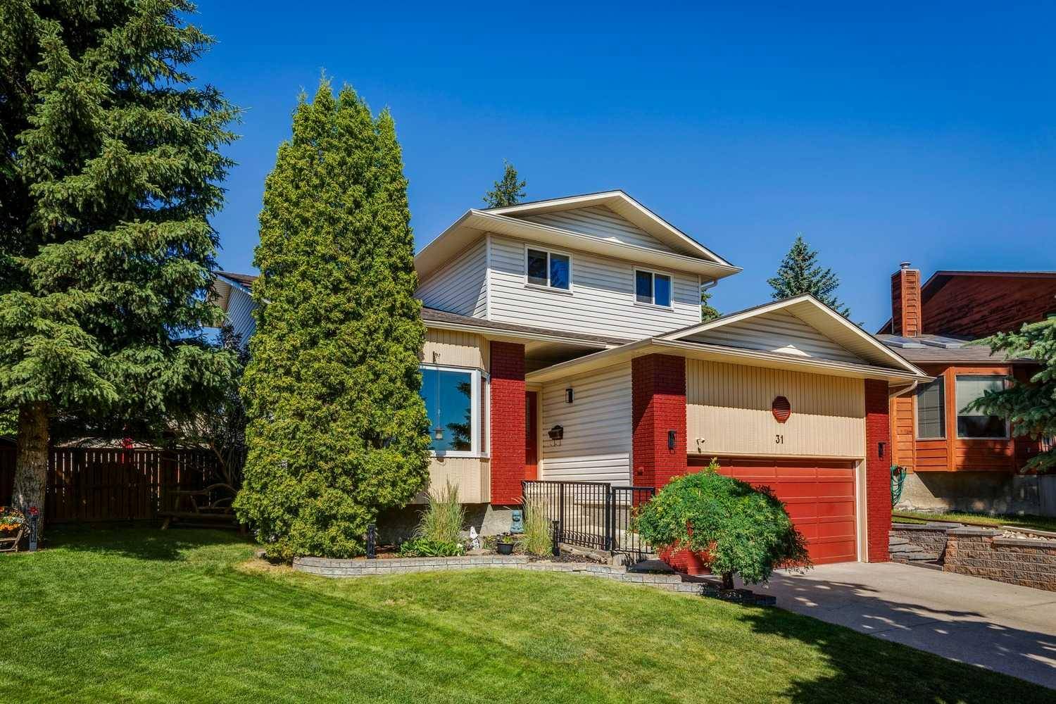 Calgary, AB T2Y 2C8,31 Millbank CT SW