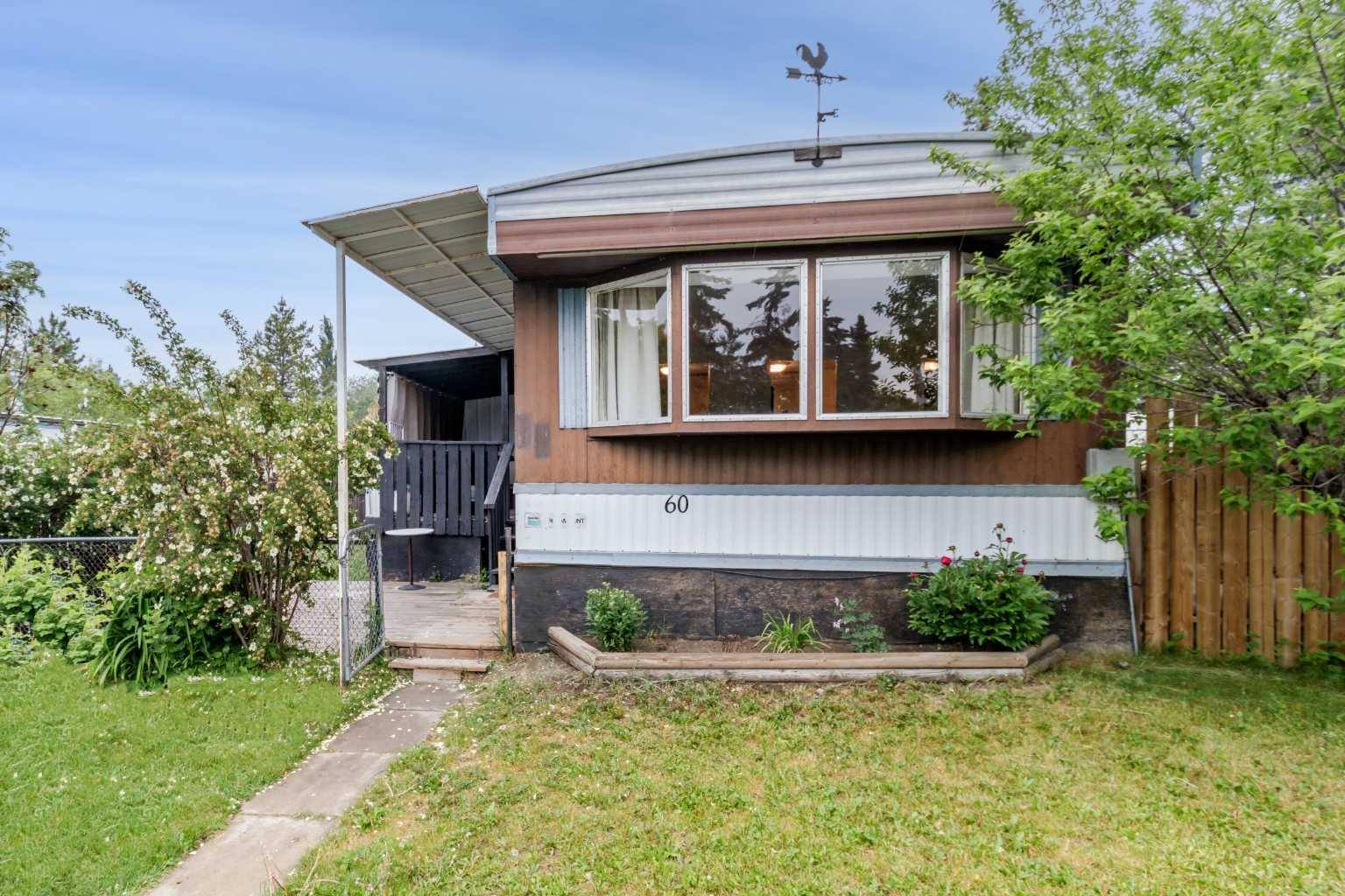 60 Northstar DR, Sylvan Lake, AB T4S1J4