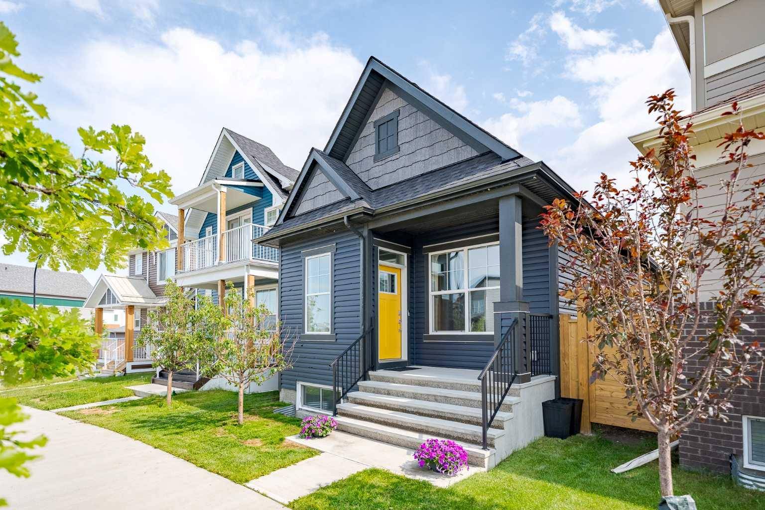 715 Livingston WAY NE, Calgary, AB T3P1L5