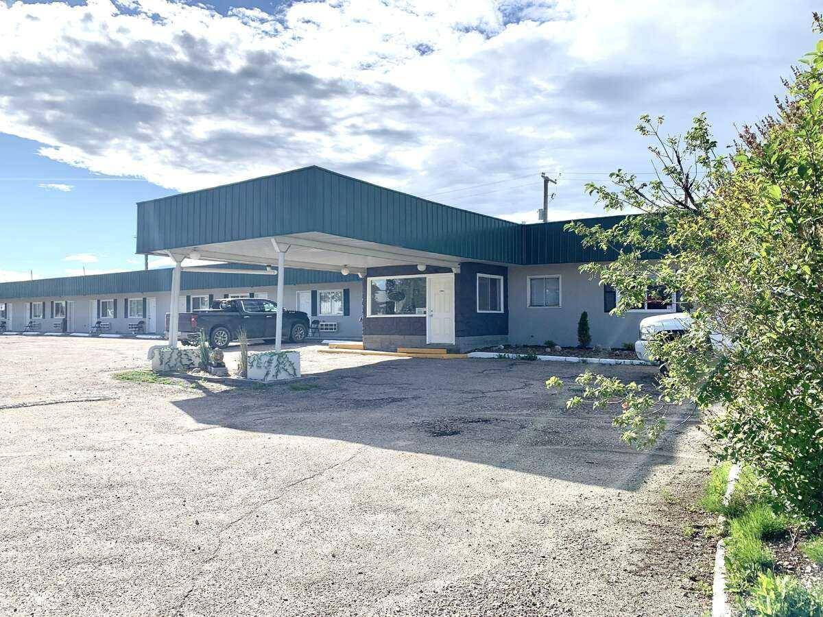 5604 4 AVE, Edson, AB T7E 1L6