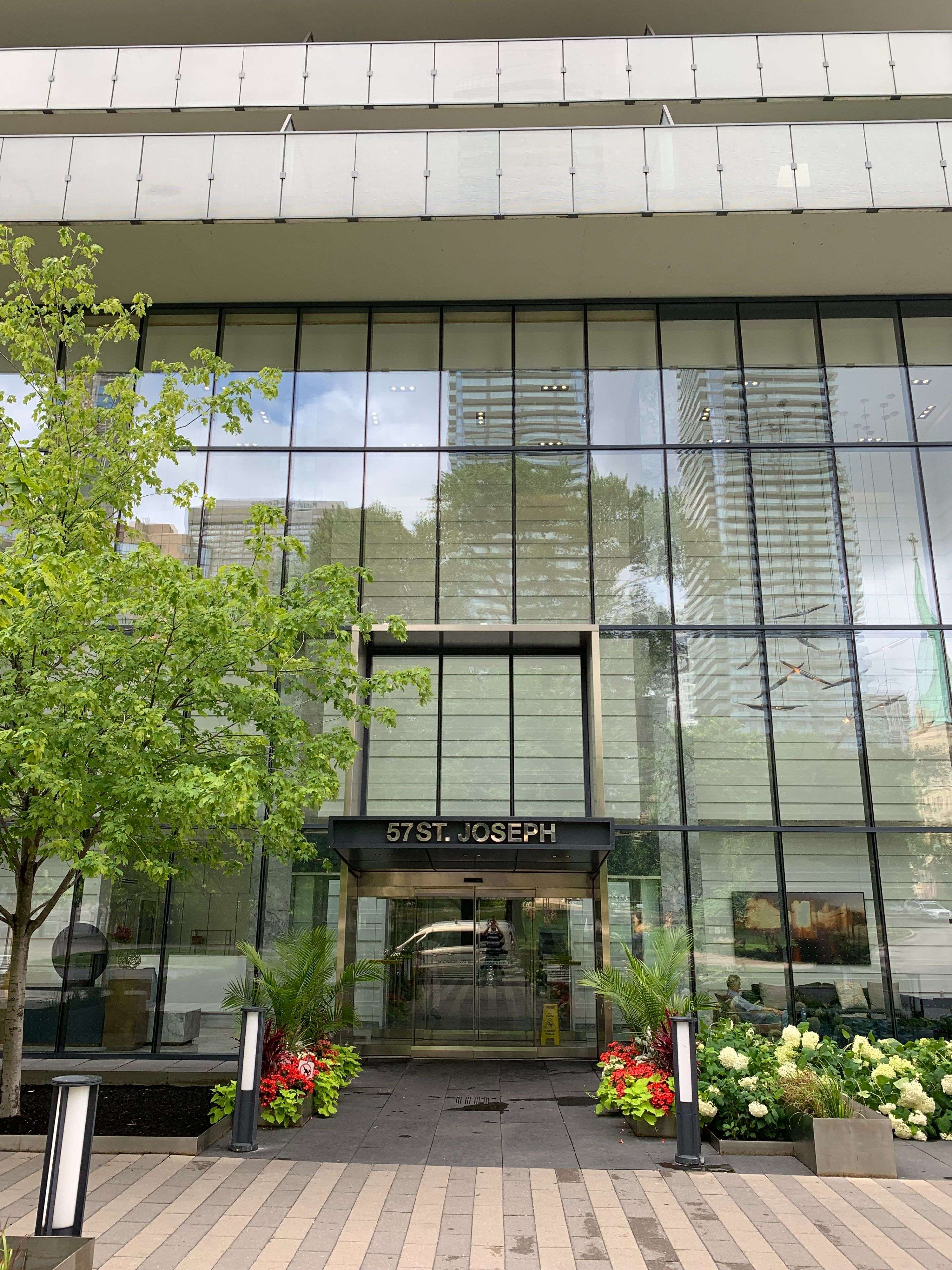 Toronto C01, ON M5S 0C5,57 St Joseph ST #909