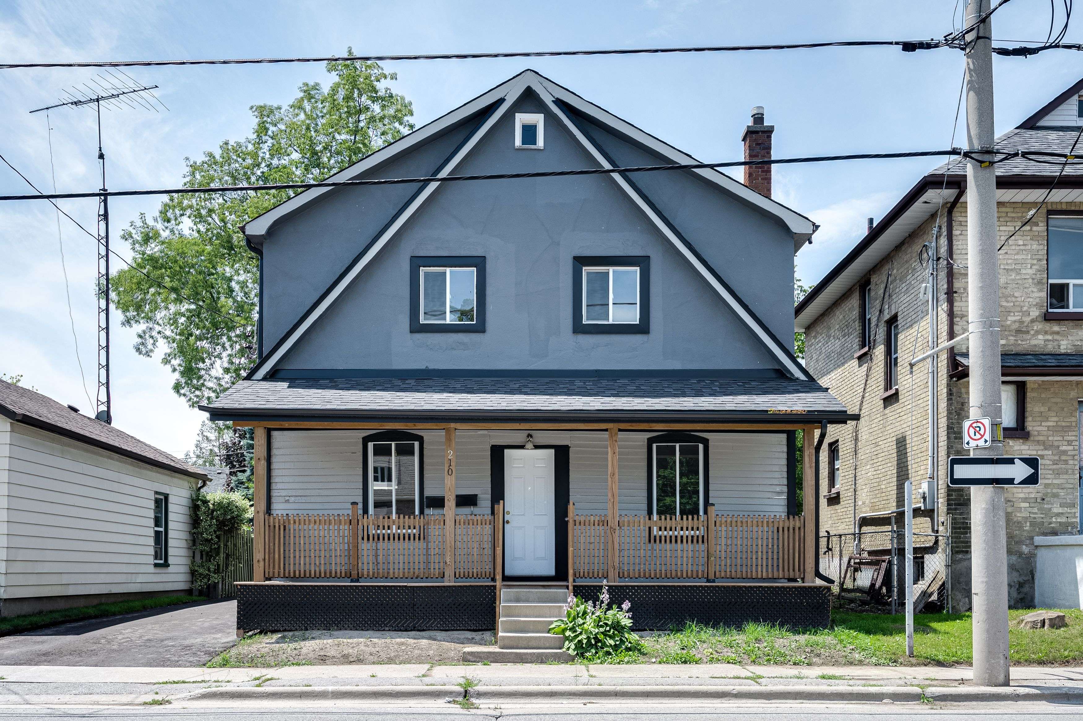 210 Albert ST, Oshawa, ON L1H 4R5