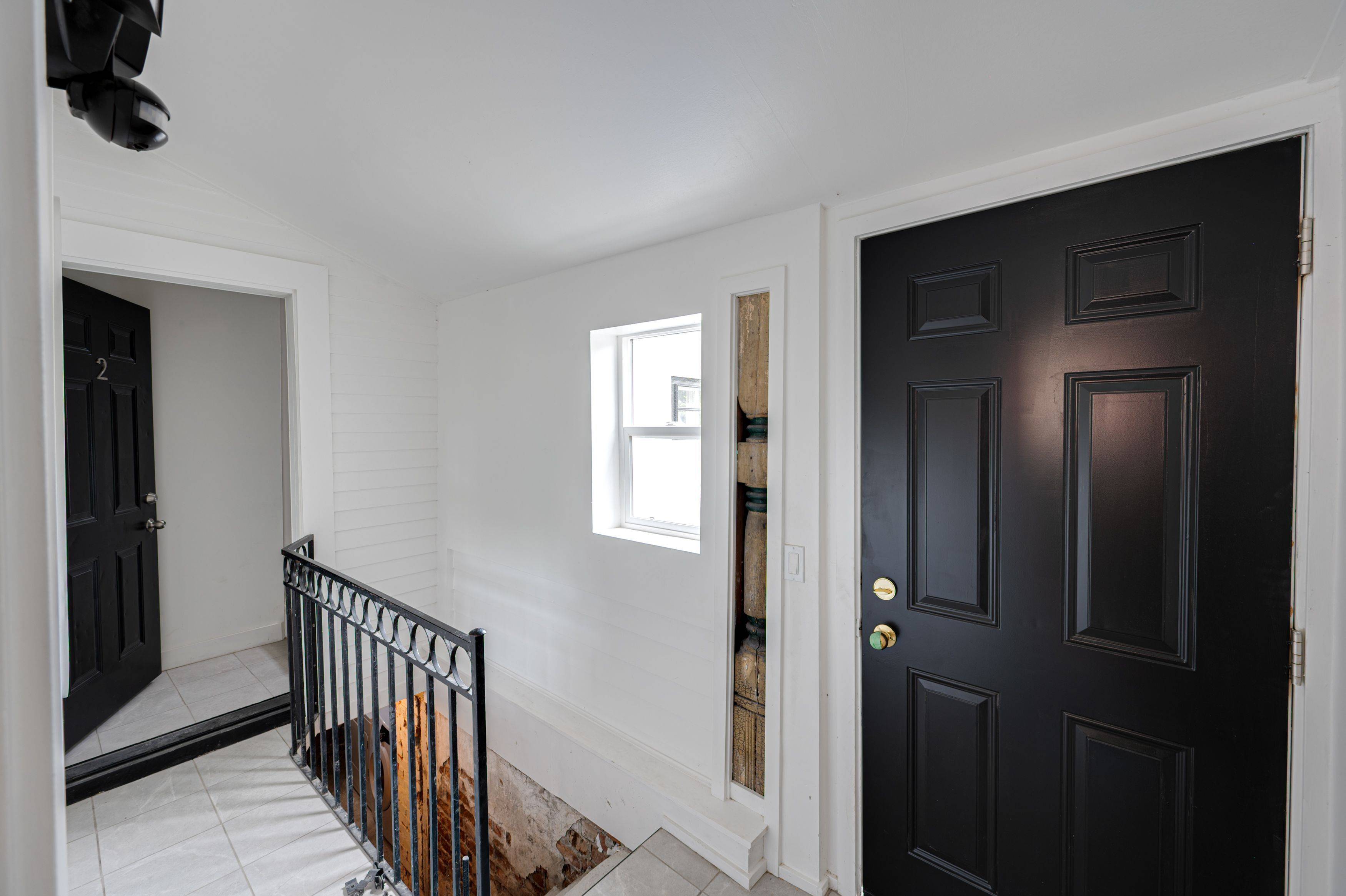 Oshawa, ON L1H 4R5,210 Albert ST