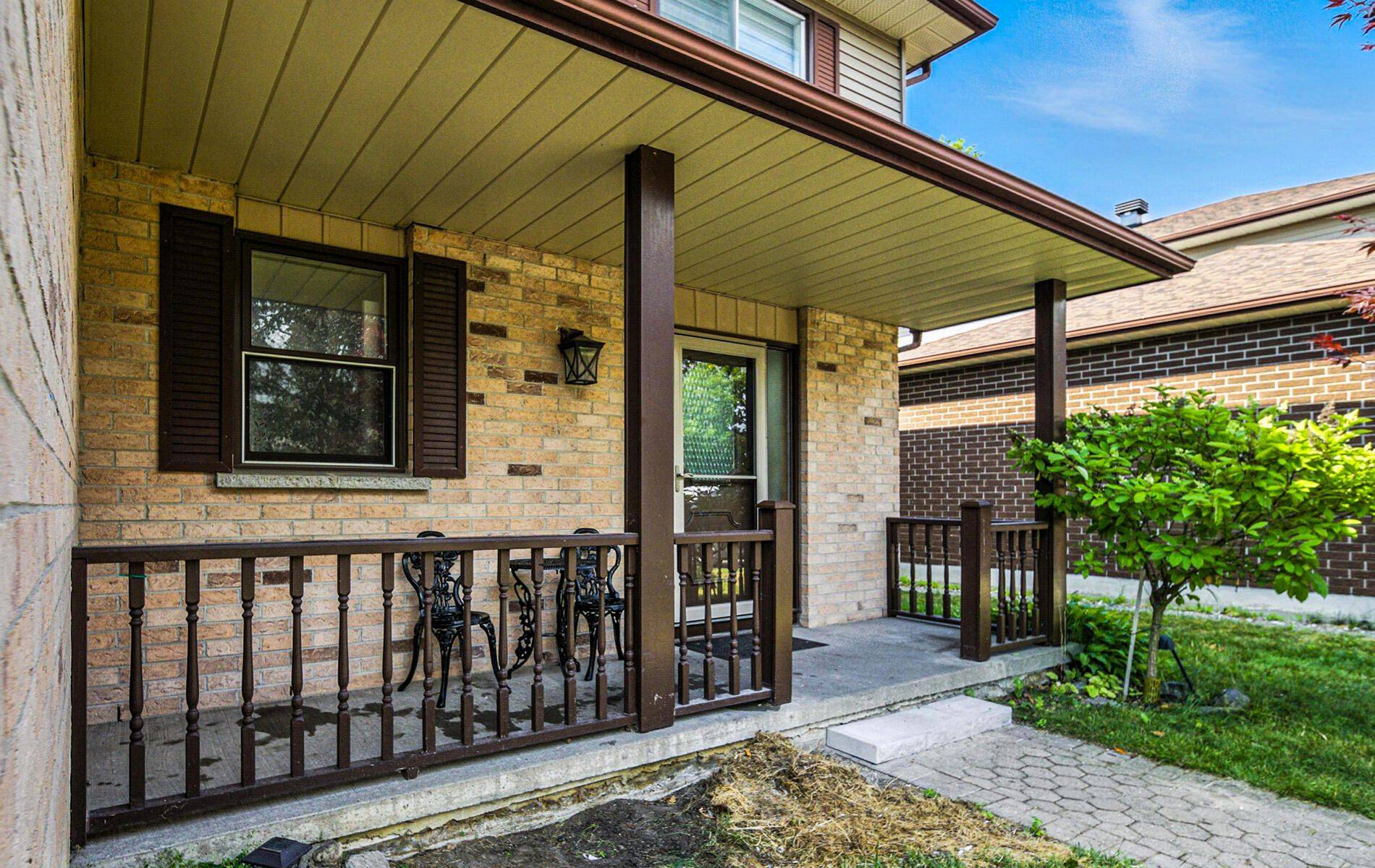 Oshawa, ON L1J 7S9,873 Monique ST