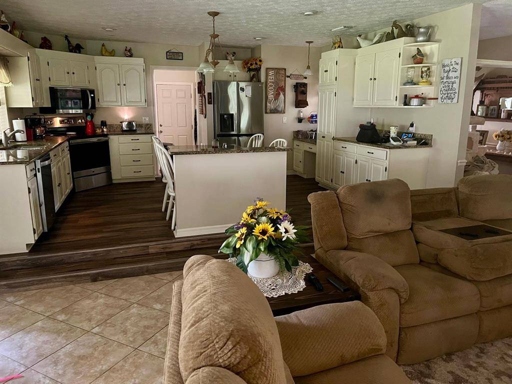 Fort Pierce, FL 34981,4319 Thousand Pines Dr