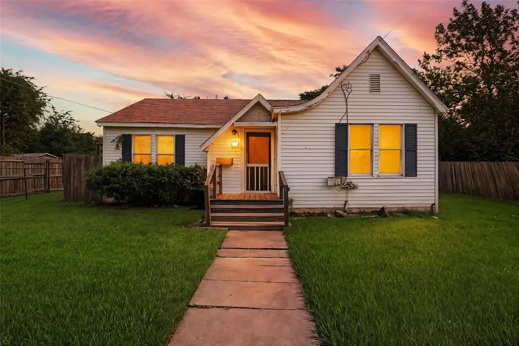 Sulphur Springs, TX 75482,207 California Street E