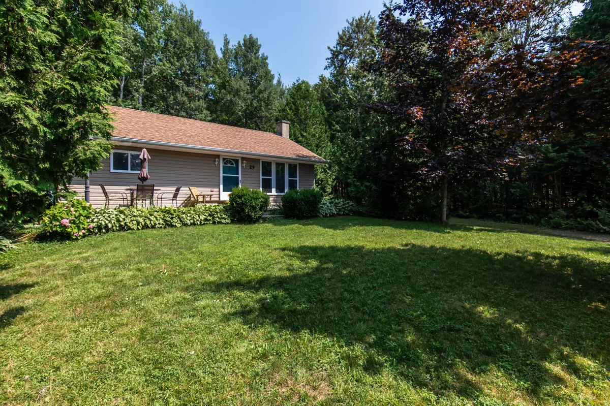 Northern Bruce Peninsula, ON N0H 1W0,29 Heron Pt RD