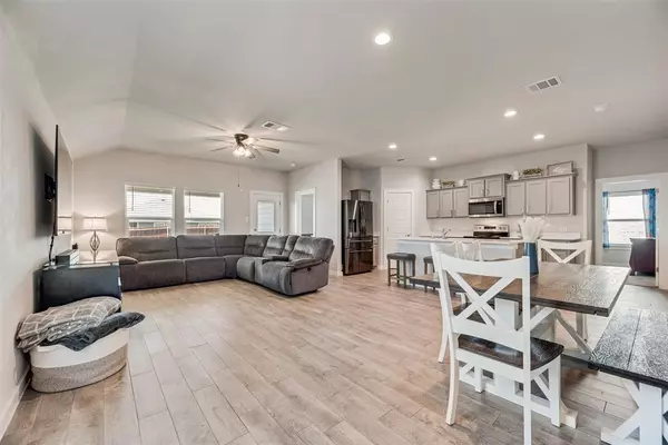 Alvarado, TX 76009,628 Griffith Park Trail
