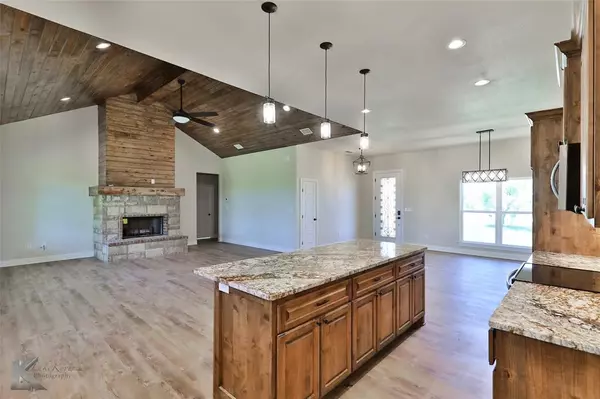 Hawley, TX 79525,15076 Private Road 6053