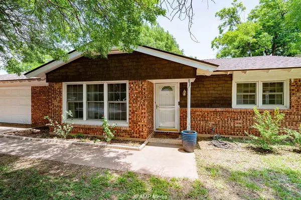 Abilene, TX 79601,857 Harwell Street