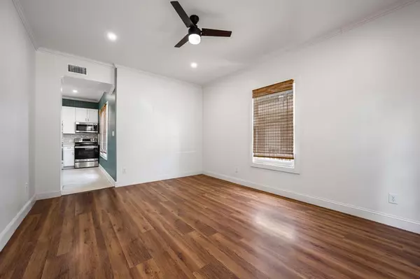 Dallas, TX 75208,305 S Willomet Avenue #1