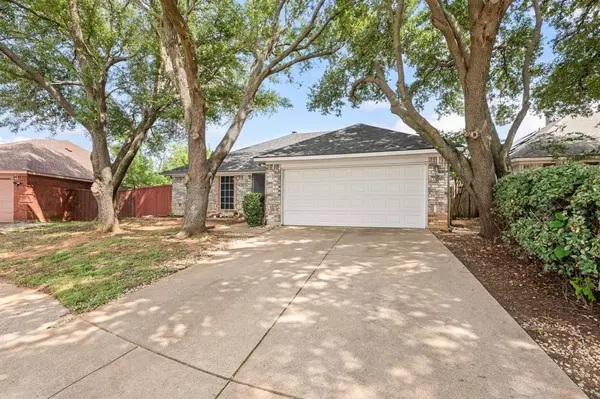 Euless, TX 76040,2603 Needles Street