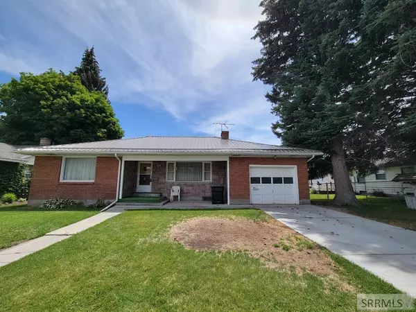 920 9th Street, Idaho Falls, ID 83404