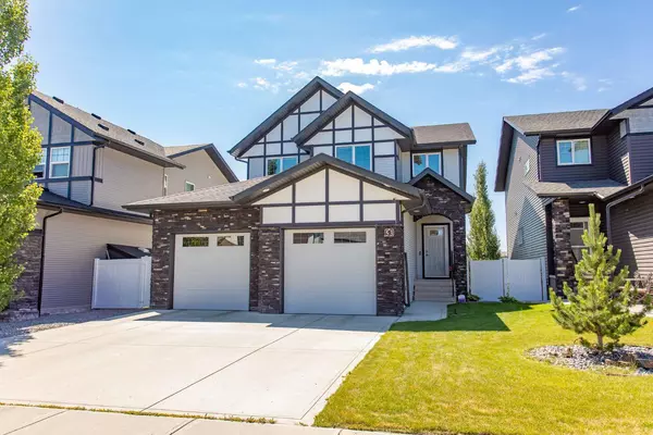 53 Tanner ST, Red Deer, AB T4P 0S6