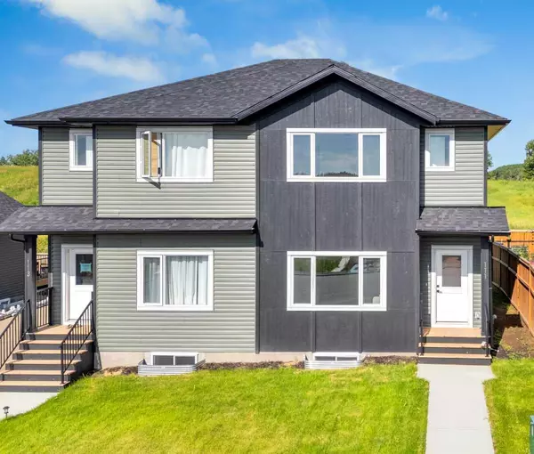 111 Gray Close, Sylvan Lake, AB T4S 0W4