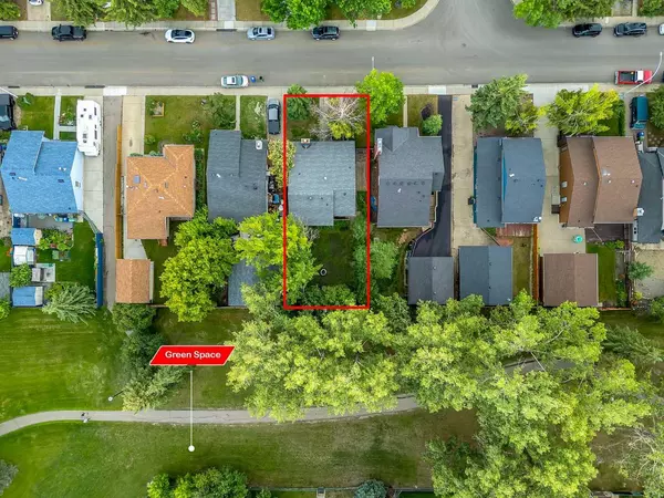 Airdrie, AB T4A1Y1,36 Marquis PL SE