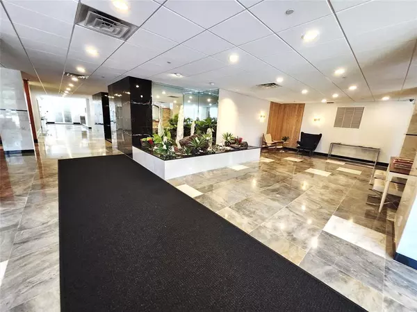 3333 NE 34th St #1702, Fort Lauderdale, FL 33308
