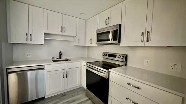 Wilton Manors, FL 33305,12 NE 19th Ct #A207