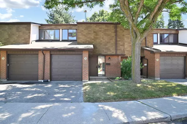 600 Silver Creek BLVD #72, Mississauga, ON L5A 2B4