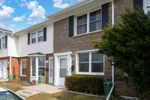 London East, ON N5Y 1Z9,61 Arbour Glen CRES