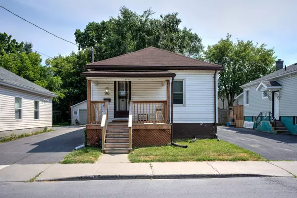 Kingston, ON K7K 2E8,96 Russell ST
