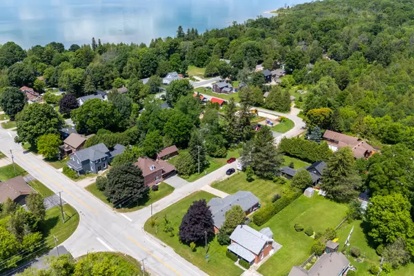 Meaford, ON N0H 1B0,103 Queen ST