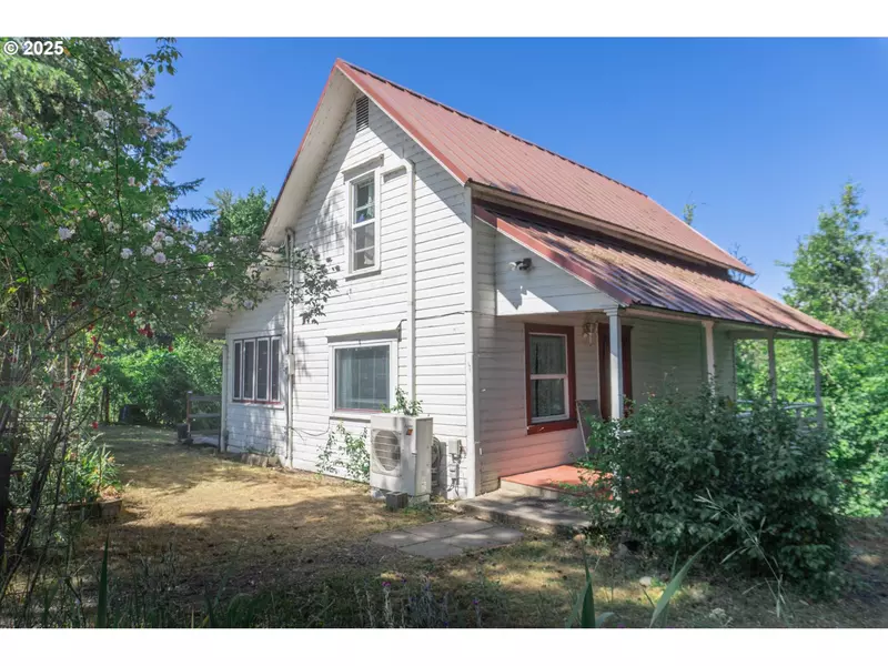 86701 FRANKLIN BLVD, Eugene, OR 97405