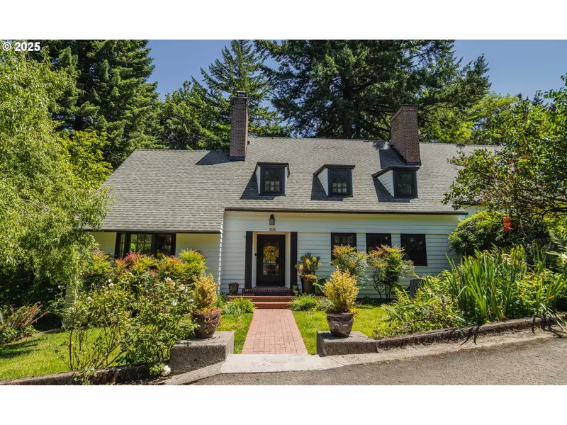 3204 SW UPPER DR, Portland, OR 97201