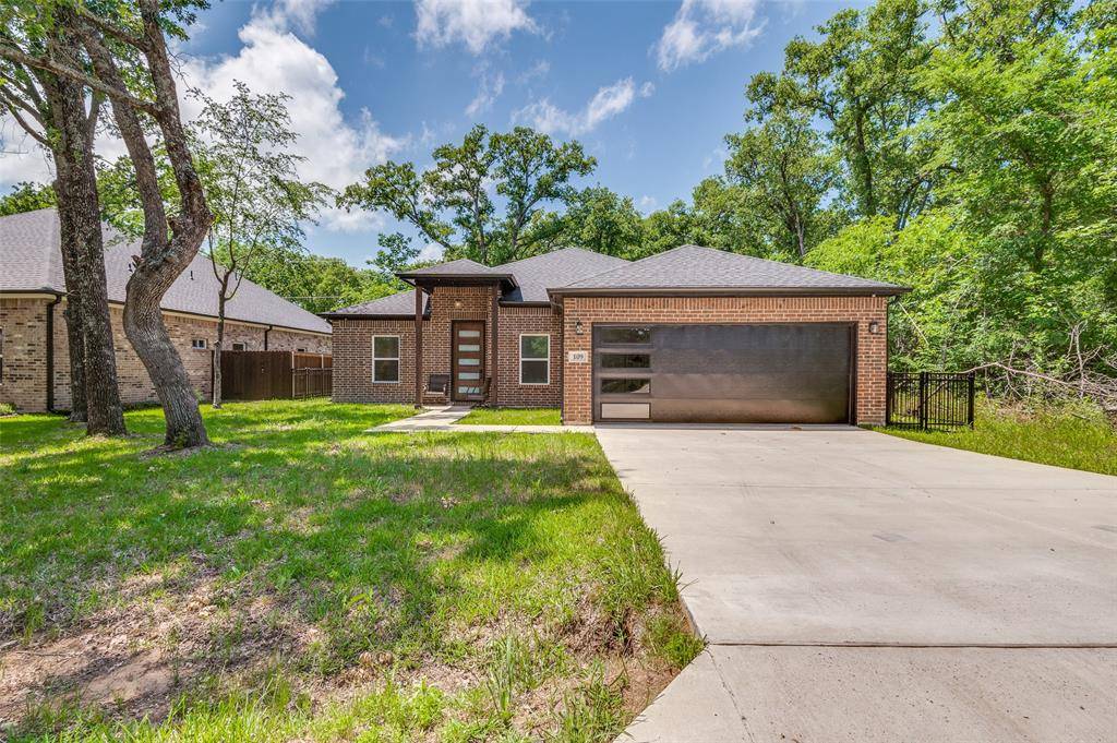 109 Dogwood Drive, Trinidad, TX 75163