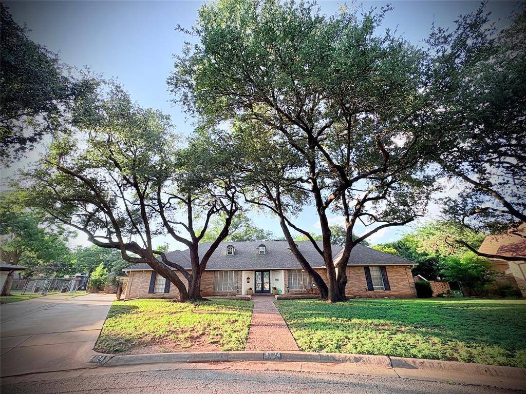 Haltom City, TX 76117,4124 Maryview Court
