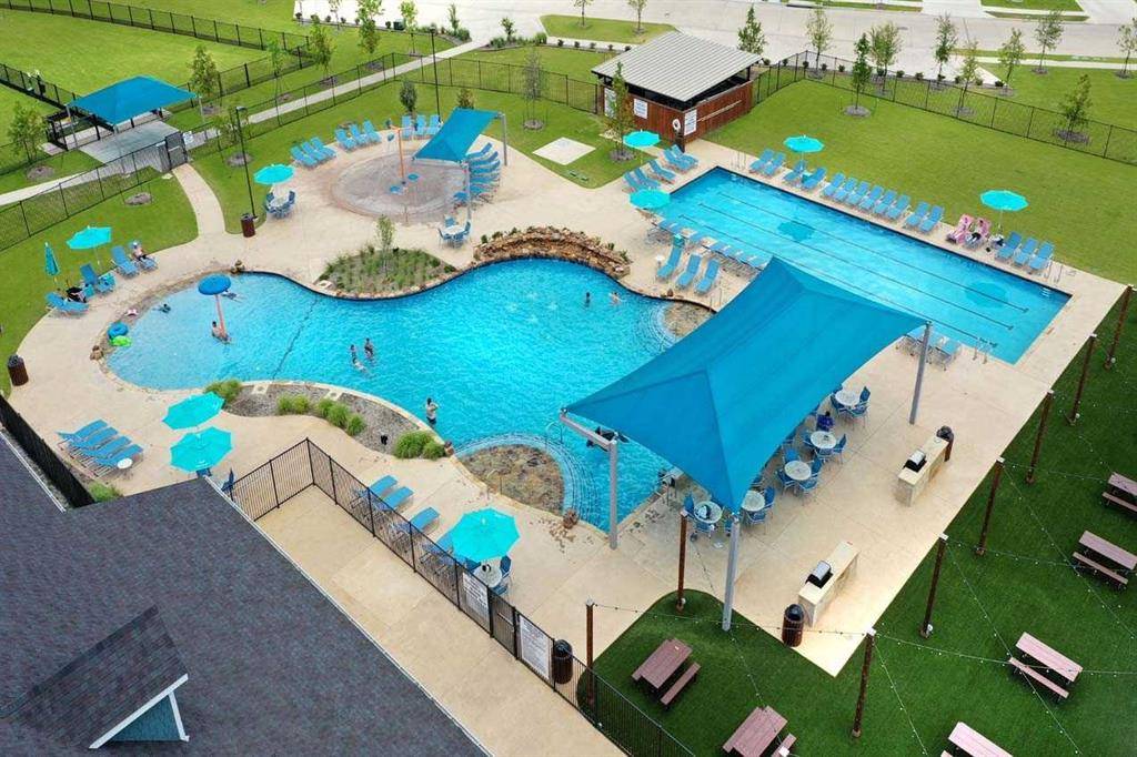 2089 Bayfront Drive, Royse City, TX 75189
