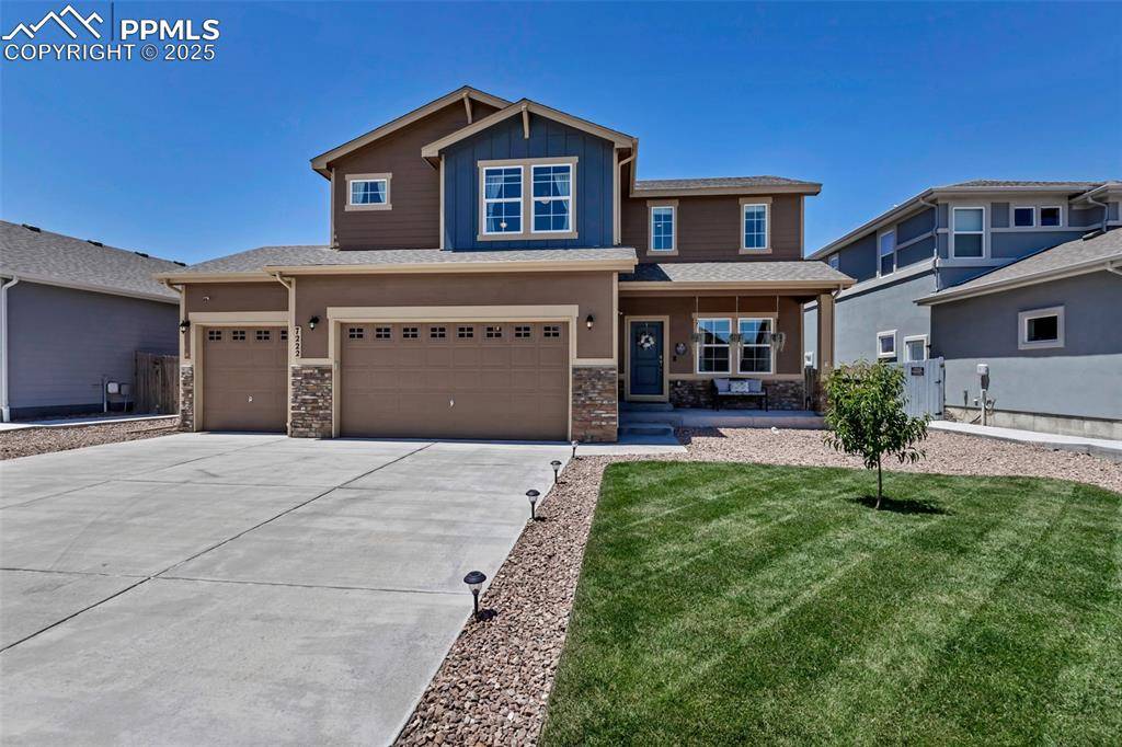 7222 Peachleaf DR, Colorado Springs, CO 80925