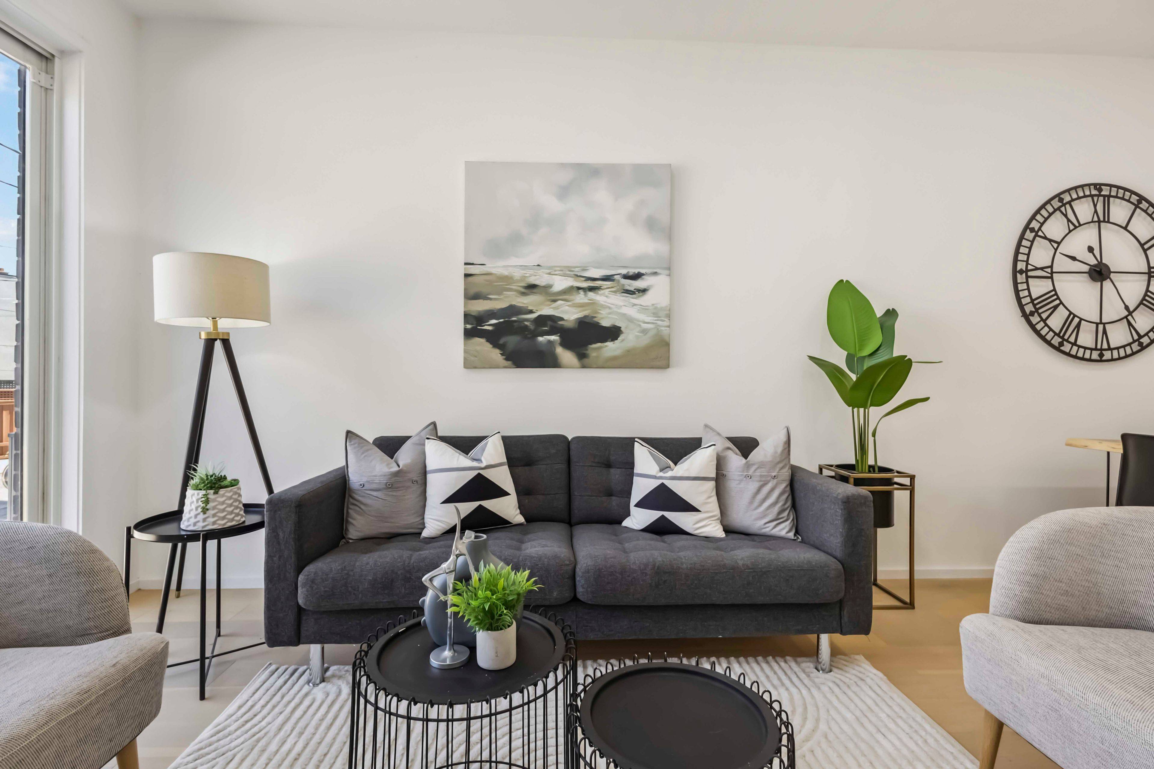 Toronto E01, ON M4M 1M9,43A Cummings ST #Furnished Upper